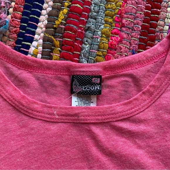 VOLCOM headstoned muscle tank. NWT - Picture 3 of 3